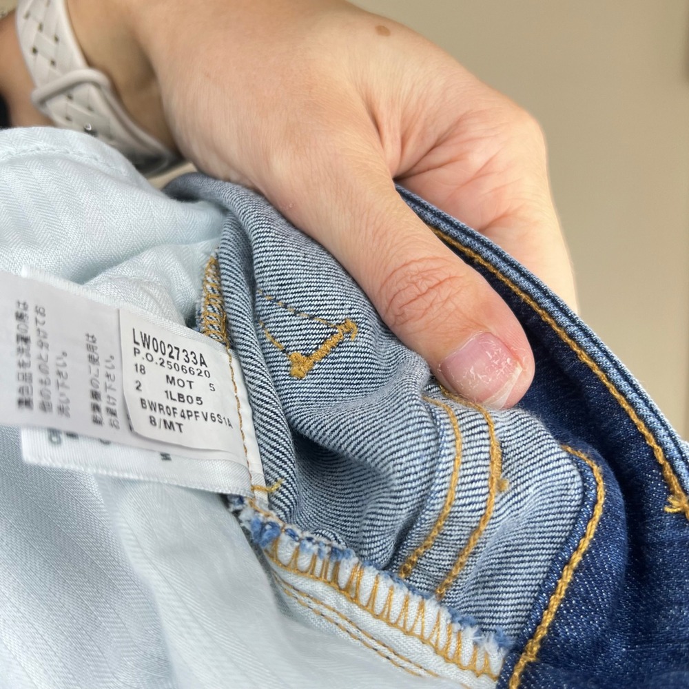 L.L.Bean Women's Favorite Fit Bootcut Denim Jeans Mid-Rise‎ 8/MT - Picture 4 of 6
